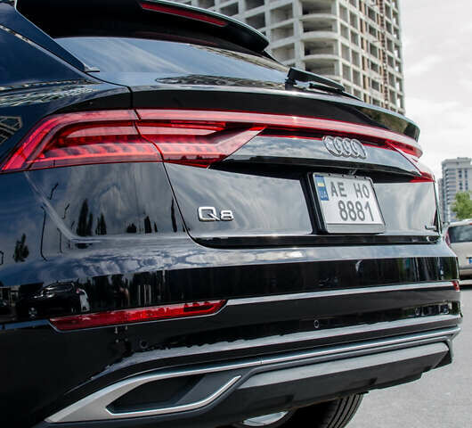 Чорний Ауді Q8, об'ємом двигуна 3 л та пробігом 45 тис. км за 62800 $, фото 50 на Automoto.ua
