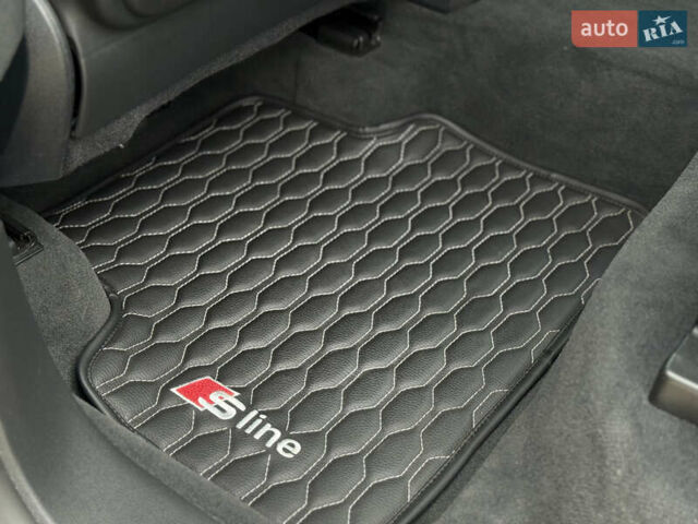 Черный Ауди Q8, объемом двигателя 2.97 л и пробегом 96 тыс. км за 65000 $, фото 30 на Automoto.ua