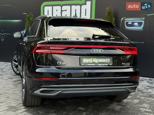 Ауді Q8 2021 у Києві на Automoto.ua Чорний Ауді Q8, об'ємом двигуна 2.97 л та пробігом 89 тис. км за 63990 $, фото 66 на Automoto.ua