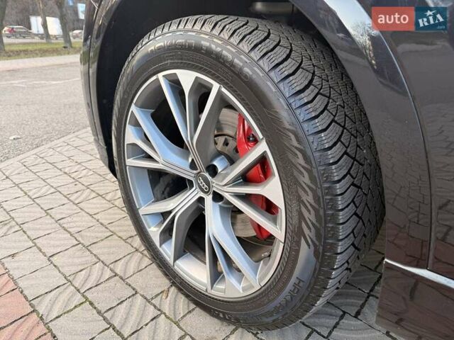 Черный Ауди Q8, объемом двигателя 2.97 л и пробегом 161 тыс. км за 58300 $, фото 15 на Automoto.ua