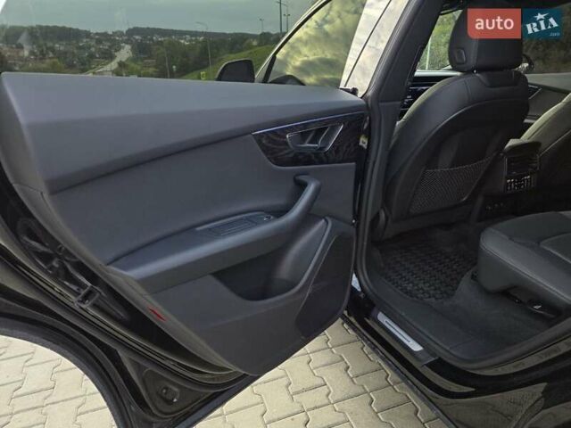 Чорний Ауді Q8, об'ємом двигуна 3 л та пробігом 148 тис. км за 54999 $, фото 46 на Automoto.ua