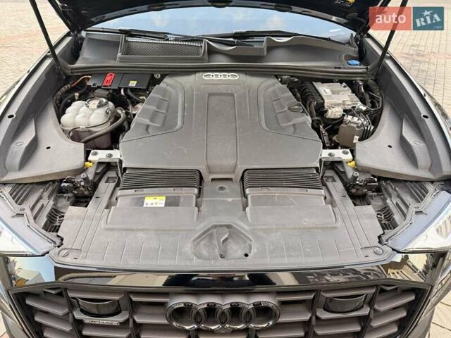 Черный Ауди Q8, объемом двигателя 2.97 л и пробегом 161 тыс. км за 58300 $, фото 45 на Automoto.ua