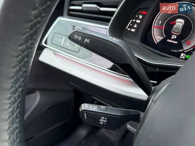 Чорний Ауді Q8, об'ємом двигуна 2.97 л та пробігом 60 тис. км за 70990 $, фото 20 на Automoto.ua