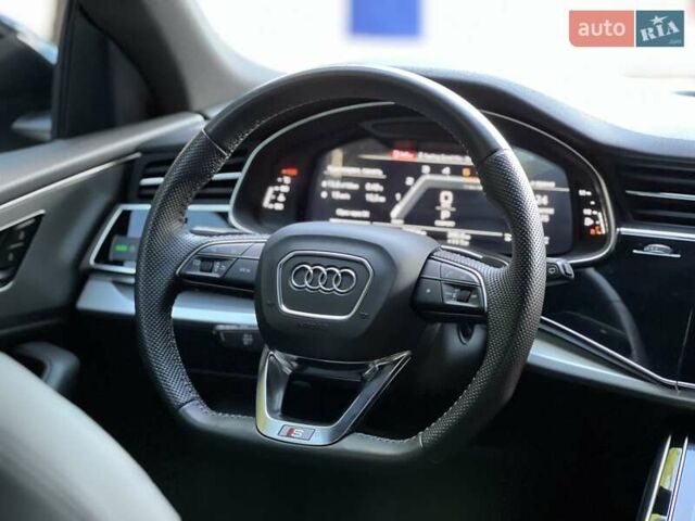 Черный Ауди Q8, объемом двигателя 2.97 л и пробегом 36 тыс. км за 64800 $, фото 39 на Automoto.ua