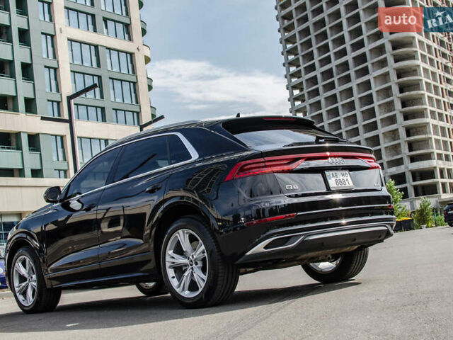Чорний Ауді Q8, об'ємом двигуна 3 л та пробігом 45 тис. км за 62800 $, фото 47 на Automoto.ua