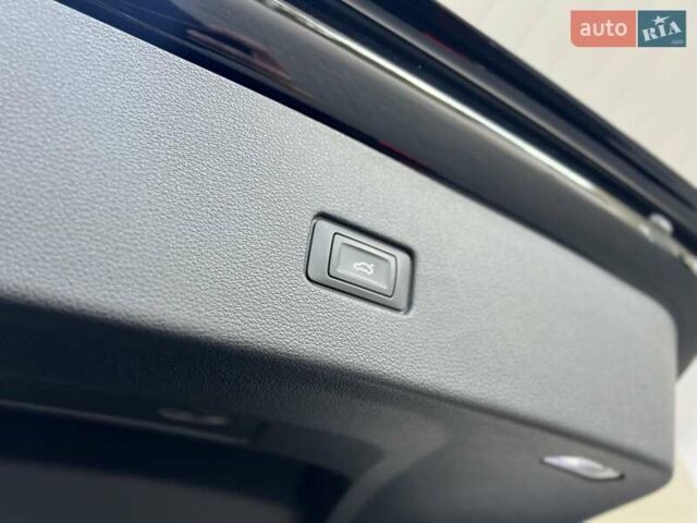 Черный Ауди Q8, объемом двигателя 2.97 л и пробегом 36 тыс. км за 64800 $, фото 32 на Automoto.ua