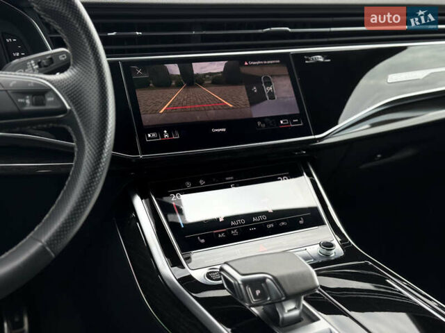 Черный Ауди Q8, объемом двигателя 2.97 л и пробегом 96 тыс. км за 65000 $, фото 29 на Automoto.ua