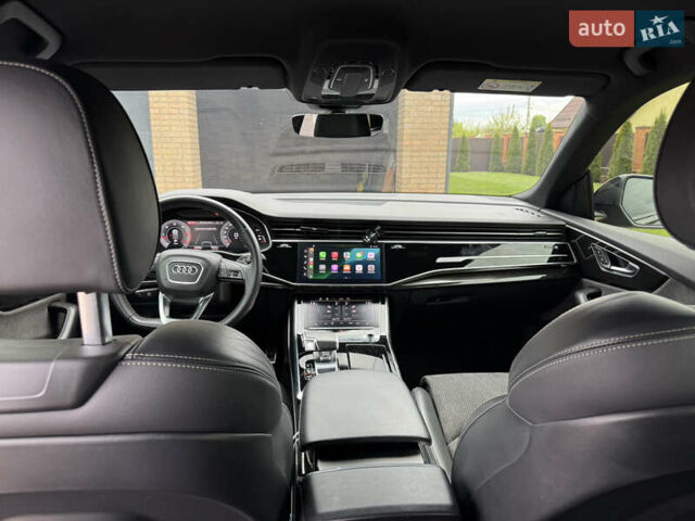 Ауді Q8 2021 у Сумах на Automoto.ua Чорний Ауді Q8, об'ємом двигуна 2.97 л та пробігом 75 тис. км за 69999 $, фото 4 на Automoto.ua