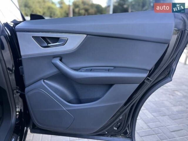 Черный Ауди Q8, объемом двигателя 2.97 л и пробегом 36 тыс. км за 64800 $, фото 37 на Automoto.ua