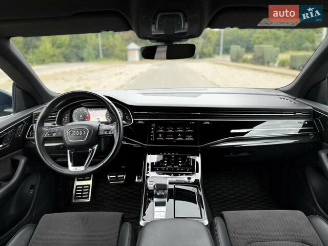 Черный Ауди Q8, объемом двигателя 2.97 л и пробегом 96 тыс. км за 65000 $, фото 45 на Automoto.ua