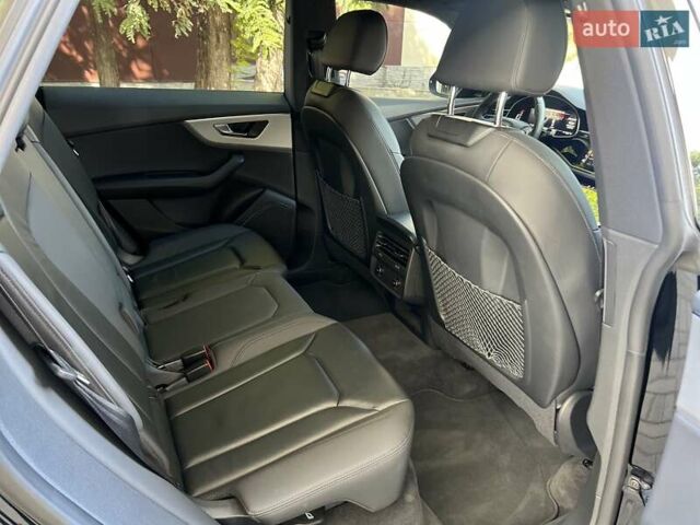 Черный Ауди Q8, объемом двигателя 2.97 л и пробегом 36 тыс. км за 64800 $, фото 35 на Automoto.ua