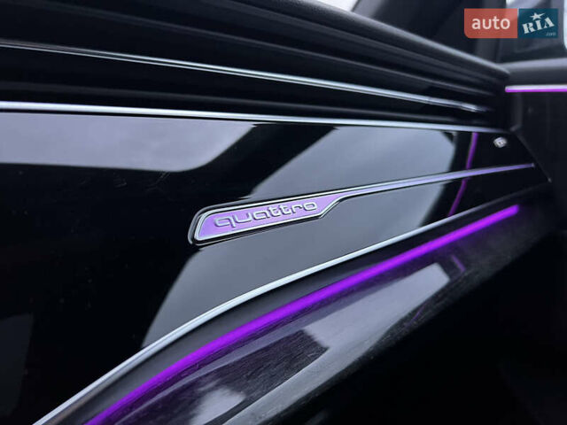 Черный Ауди Q8, объемом двигателя 3 л и пробегом 35 тыс. км за 58499 $, фото 31 на Automoto.ua