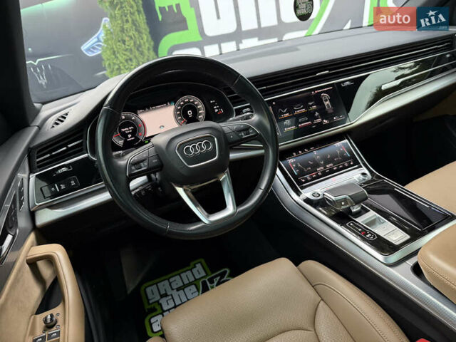 Ауді Q8 2021 у Києві на Automoto.ua Чорний Ауді Q8, об'ємом двигуна 2.97 л та пробігом 89 тис. км за 63990 $, фото 23 на Automoto.ua