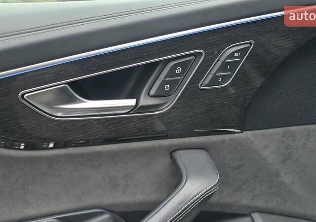 Черный Ауди Q8, объемом двигателя 2.97 л и пробегом 141 тыс. км за 67900 $, фото 22 на Automoto.ua