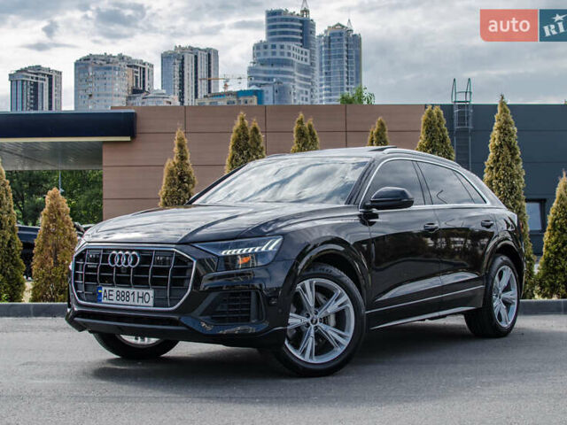 Чорний Ауді Q8, об'ємом двигуна 3 л та пробігом 45 тис. км за 62800 $, фото 44 на Automoto.ua