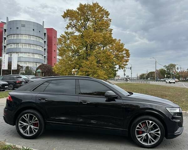 Чорний Ауді Q8, об'ємом двигуна 2.97 л та пробігом 150 тис. км за 68500 $, фото 3 на Automoto.ua