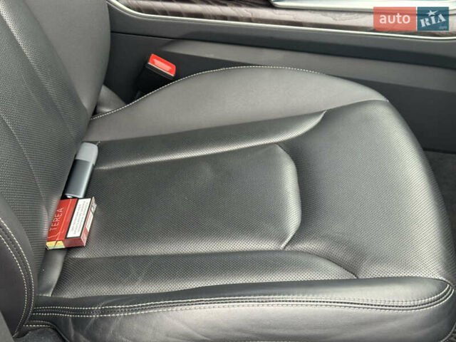 Чорний Ауді Q8, об'ємом двигуна 3 л та пробігом 36 тис. км за 55800 $, фото 23 на Automoto.ua