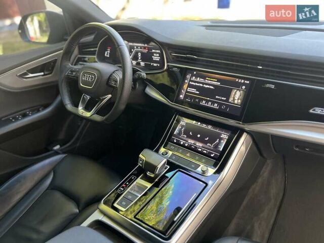 Черный Ауди Q8, объемом двигателя 2.97 л и пробегом 36 тыс. км за 64800 $, фото 44 на Automoto.ua