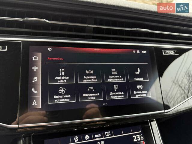 Черный Ауди Q8, объемом двигателя 3 л и пробегом 132 тыс. км за 56500 $, фото 59 на Automoto.ua