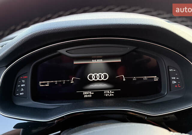Черный Ауди Q8, объемом двигателя 3 л и пробегом 32 тыс. км за 66400 $, фото 20 на Automoto.ua