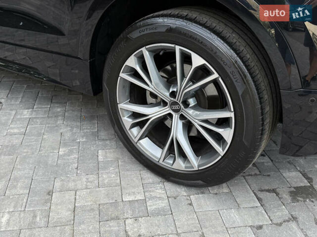 Ауді Q8 2021 у Києві на Automoto.ua Чорний Ауді Q8, об'ємом двигуна 2.97 л та пробігом 89 тис. км за 63990 $, фото 56 на Automoto.ua
