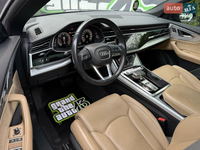 Ауді Q8 2021 у Києві на Automoto.ua Чорний Ауді Q8, об'ємом двигуна 2.97 л та пробігом 89 тис. км за 63990 $, фото 27 на Automoto.ua