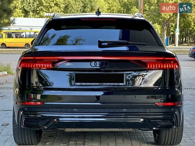 Черный Ауди Q8, объемом двигателя 2.97 л и пробегом 36 тыс. км за 64800 $, фото 14 на Automoto.ua