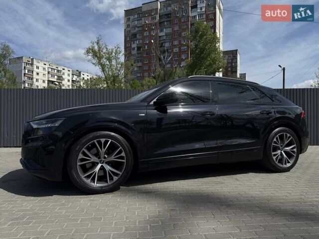 Черный Ауди Q8, объемом двигателя 2.97 л и пробегом 82 тыс. км за 71000 $, фото 23 на Automoto.ua