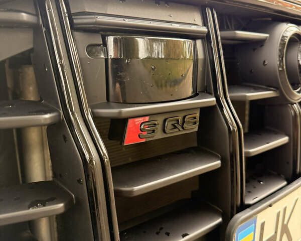 Ауди Q8 2022 в Ровно на Automoto.ua Черный Ауди Q8, объемом двигателя 3 л и пробегом 59 тыс. км за 59000 $, фото 18 на Automoto.ua