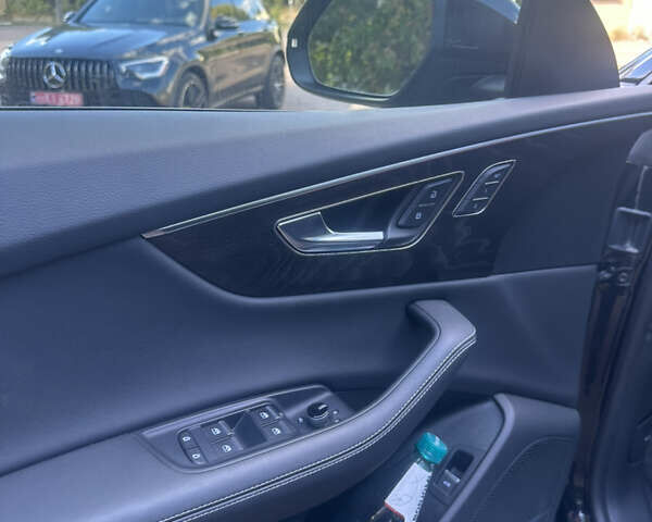 Чорний Ауді Q8, об'ємом двигуна 3 л та пробігом 42 тис. км за 63500 $, фото 21 на Automoto.ua