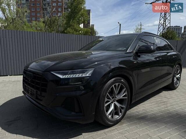 Черный Ауди Q8, объемом двигателя 2.97 л и пробегом 82 тыс. км за 71000 $, фото 24 на Automoto.ua