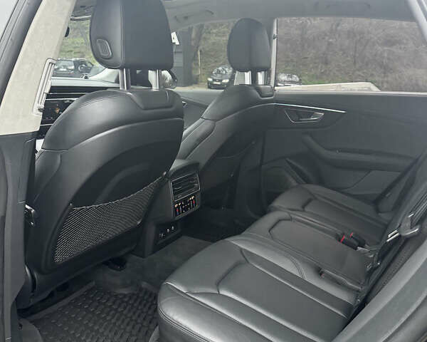 Чорний Ауді Q8, об'ємом двигуна 3 л та пробігом 75 тис. км за 73399 $, фото 19 на Automoto.ua