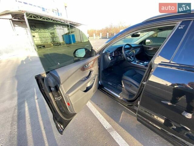 Черный Ауди Q8, объемом двигателя 3 л и пробегом 30 тыс. км за 67800 $, фото 12 на Automoto.ua