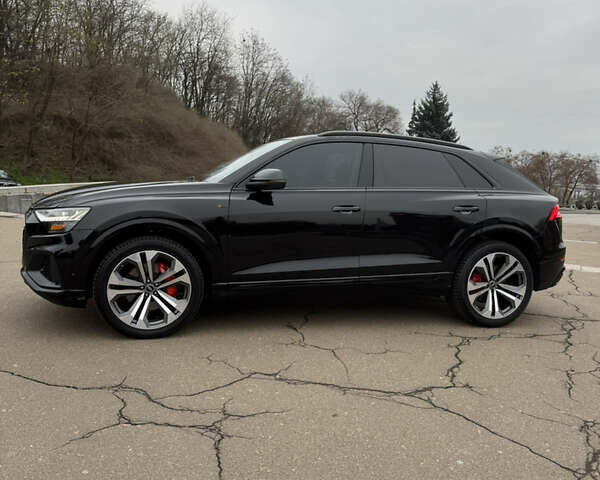 Черный Ауди Q8, объемом двигателя 3 л и пробегом 78 тыс. км за 73333 $, фото 4 на Automoto.ua