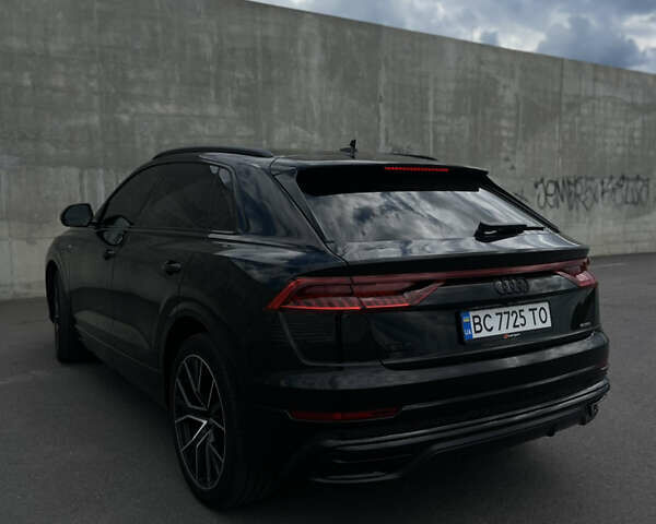 Черный Ауди Q8, объемом двигателя 3 л и пробегом 43 тыс. км за 67600 $, фото 6 на Automoto.ua