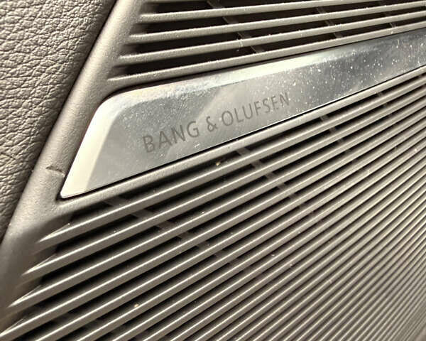 Ауди Q8 2022 в Ровно на Automoto.ua Черный Ауди Q8, объемом двигателя 3 л и пробегом 59 тыс. км за 59000 $, фото 26 на Automoto.ua