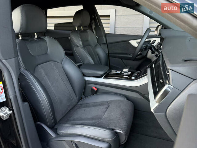 Черный Ауди Q8, объемом двигателя 2.97 л и пробегом 79 тыс. км за 71900 $, фото 13 на Automoto.ua