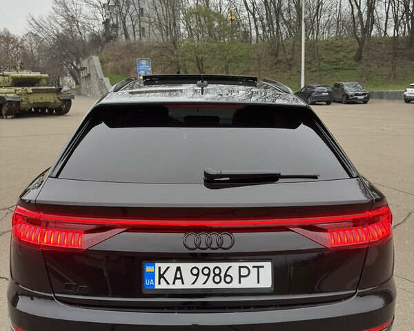 Черный Ауди Q8, объемом двигателя 3 л и пробегом 78 тыс. км за 73333 $, фото 7 на Automoto.ua