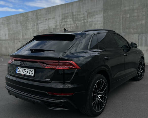 Черный Ауди Q8, объемом двигателя 3 л и пробегом 43 тыс. км за 67600 $, фото 5 на Automoto.ua