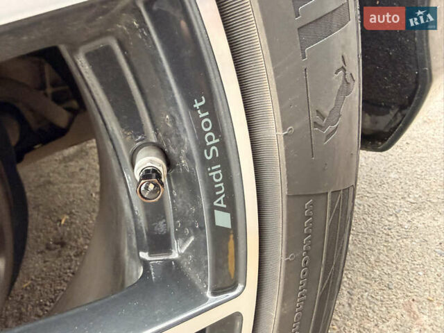 Ауди Q8 2022 в Ровно на Automoto.ua Черный Ауди Q8, объемом двигателя 3 л и пробегом 59 тыс. км за 59000 $, фото 32 на Automoto.ua