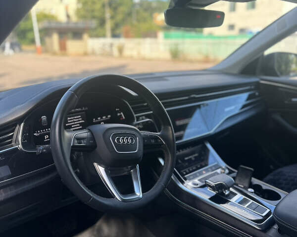 Чорний Ауді Q8, об'ємом двигуна 3 л та пробігом 42 тис. км за 63500 $, фото 9 на Automoto.ua