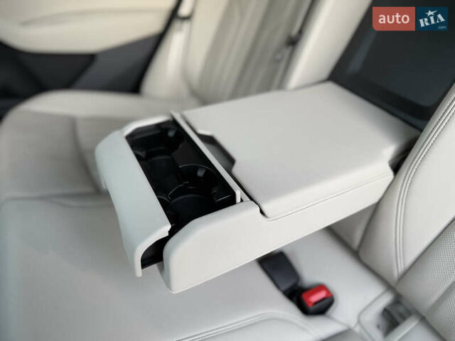 Чорний Ауді Q8, об'ємом двигуна 0 л та пробігом 29 тис. км за 52500 $, фото 32 на Automoto.ua