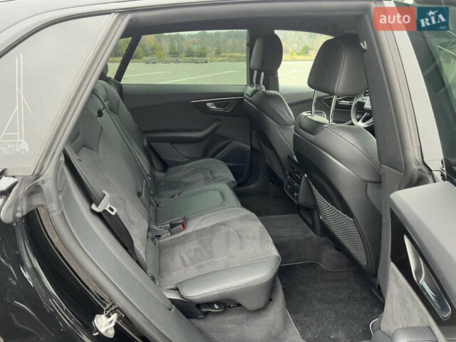 Черный Ауди Q8, объемом двигателя 2.97 л и пробегом 52 тыс. км за 77700 $, фото 30 на Automoto.ua