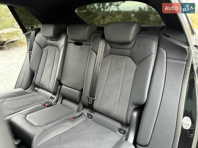 Черный Ауди Q8, объемом двигателя 2.97 л и пробегом 38 тыс. км за 87900 $, фото 60 на Automoto.ua