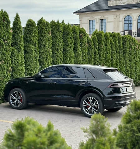 Чорний Ауді Q8, об'ємом двигуна 3 л та пробігом 10 тис. км за 102999 $, фото 41 на Automoto.ua
