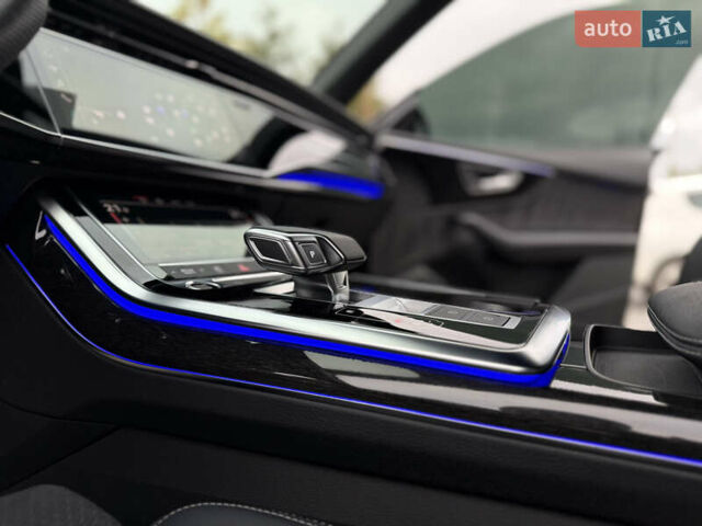 Черный Ауди Q8, объемом двигателя 2.97 л и пробегом 38 тыс. км за 87900 $, фото 40 на Automoto.ua