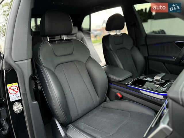 Черный Ауди Q8, объемом двигателя 2.97 л и пробегом 38 тыс. км за 87900 $, фото 73 на Automoto.ua