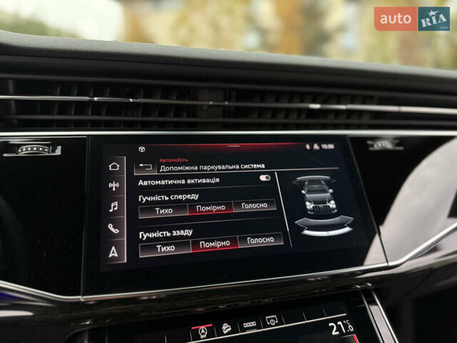 Черный Ауди Q8, объемом двигателя 2.97 л и пробегом 38 тыс. км за 87900 $, фото 52 на Automoto.ua