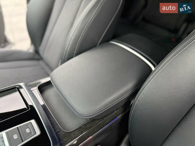 Черный Ауди Q8, объемом двигателя 2.97 л и пробегом 38 тыс. км за 87900 $, фото 41 на Automoto.ua