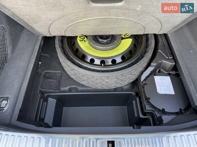 Чорний Ауді Q8, об'ємом двигуна 0 л та пробігом 29 тис. км за 52500 $, фото 36 на Automoto.ua